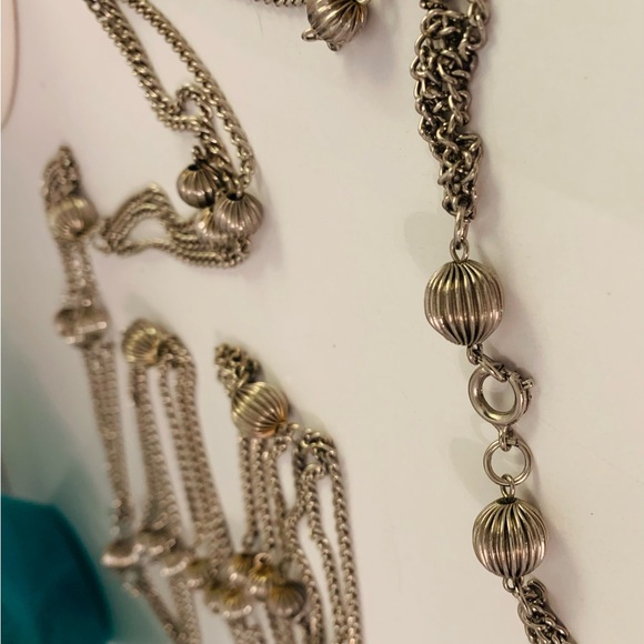 25” Long 3 Strand Vintage Station Necklace with Ribbed Round Beads - Picture 6 of 11
